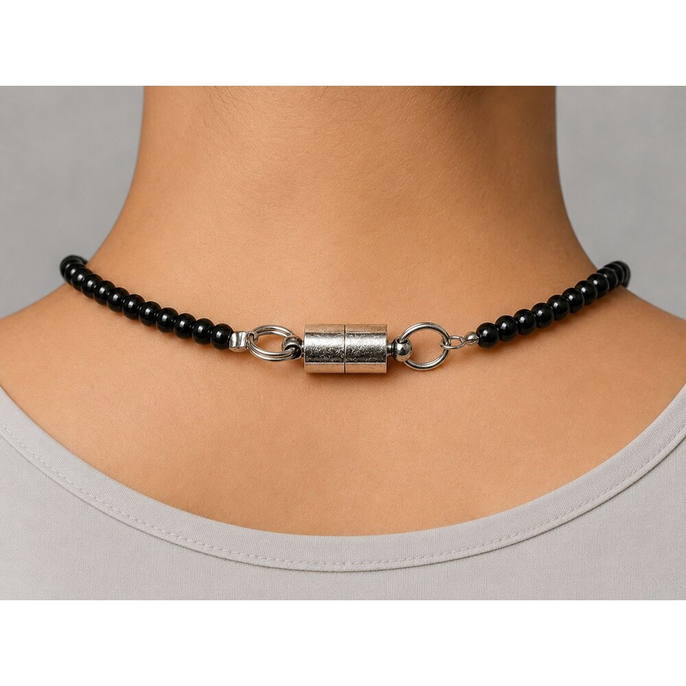 Black Beaded ID Badge Holder Lanyard 32 Inch Magnetic Clasp Swivel Clip - Picture 4 of 4